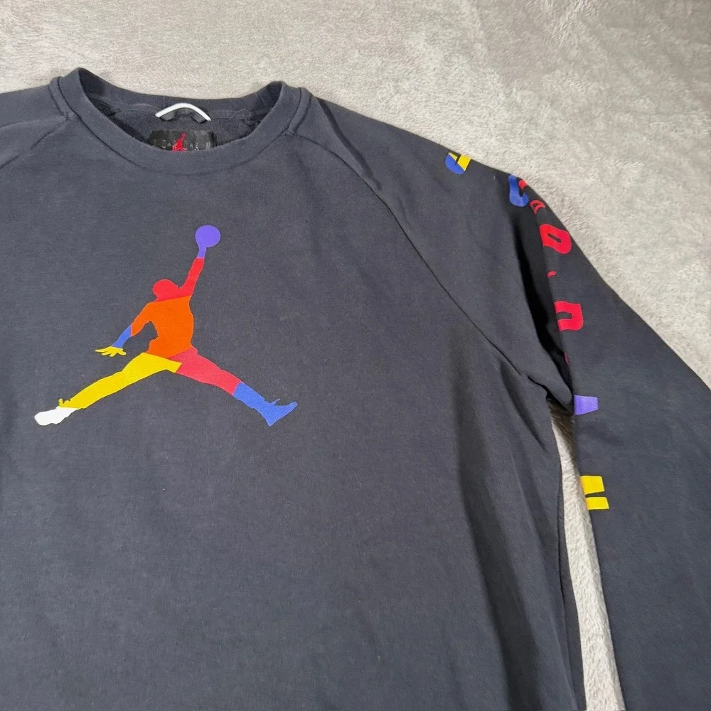 Air Jordan Rainbow Jumpman Sweatshirt Mens‎ XL Black Crewneck Fleece AV0044-010